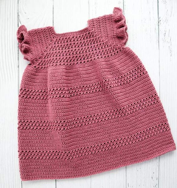 Ellen´s Crochet Baby Dress