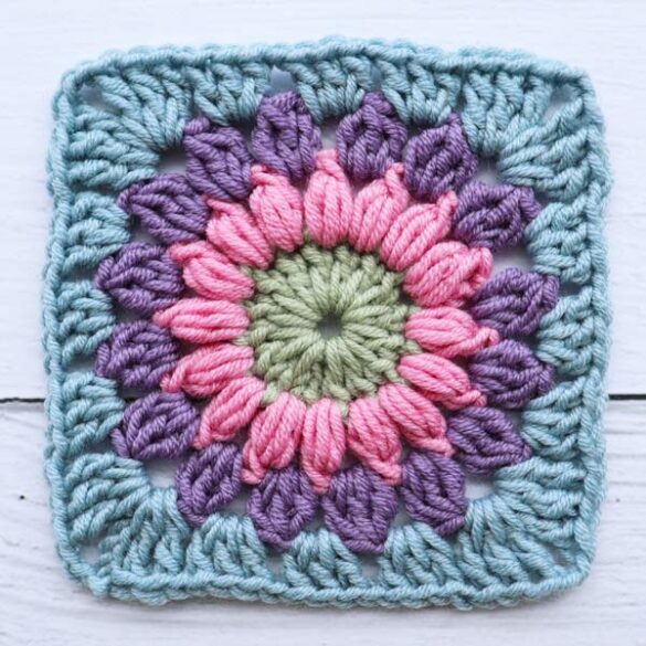 How to Crochet a Sunburst Granny Square
