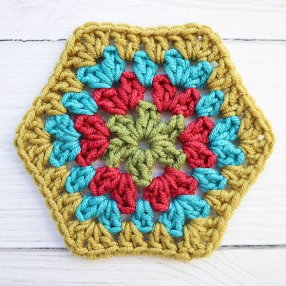 How to Crochet a Granny Hexagon