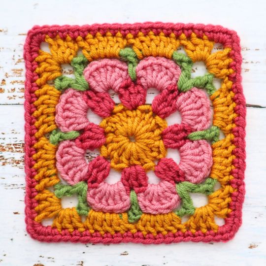 Camellia Flower Granny Square Pattern