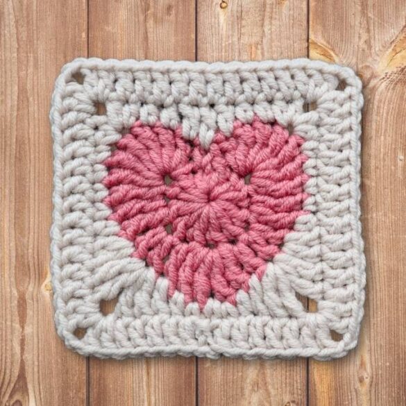 Solid Heart Granny Square Pattern
